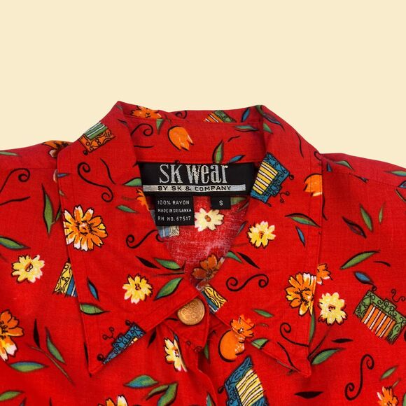 1980s red floral blouse by SK Wear, size S vintage 80s patterned blouse - Picture 5 of 9